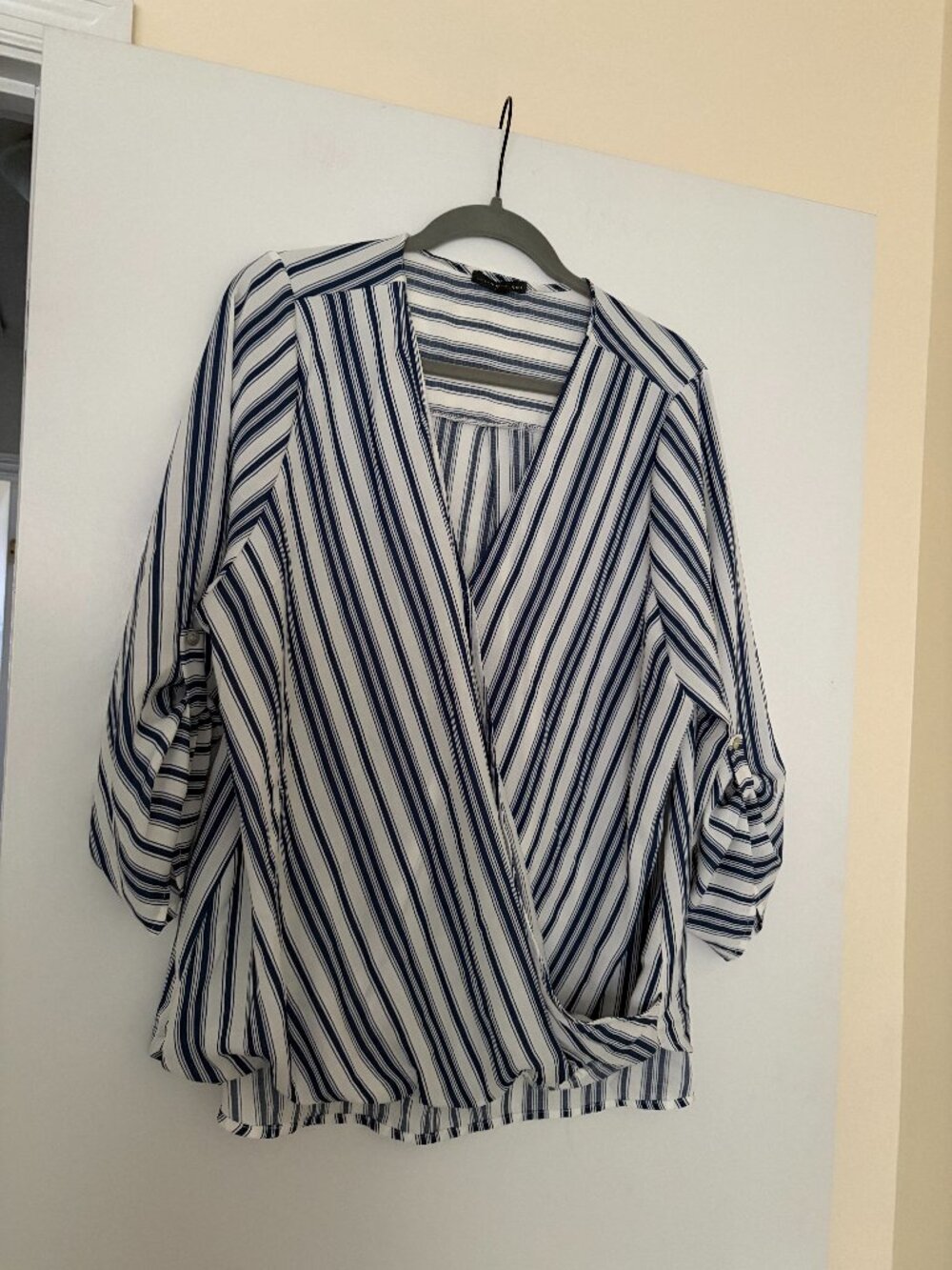 West Kei Size XL Striped Blouse - like new condition